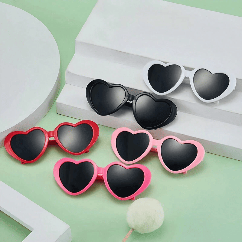 Pet Heart-Shaped Glasses – Multicolor Photo Prop Eyewear for Dogs & Cats