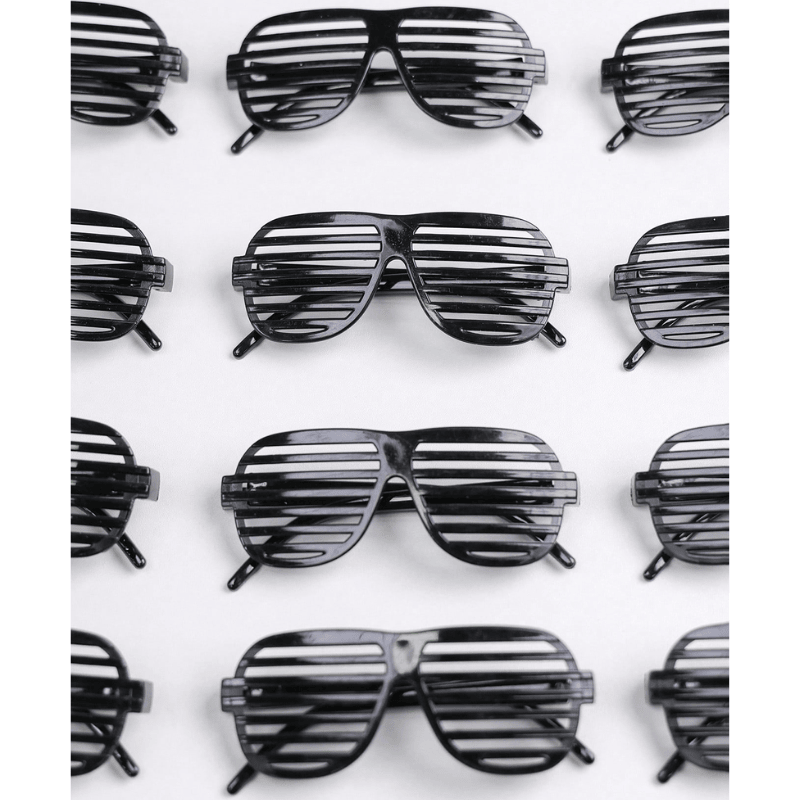 Pet Square Hollow Gradient Sunglasses – Black Eyewear for Dogs