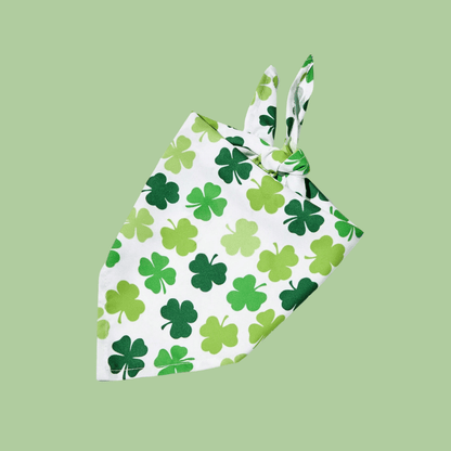 Pet's Scarves – Four-Leaf Clover Polyester Bandana for Dogs & Cats